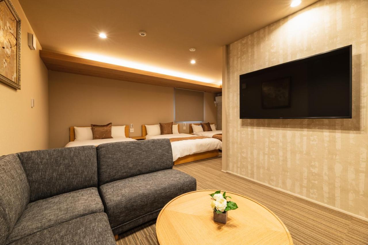Grand Base Urakami Lejlighedshotel Nagasaki Eksteriør billede